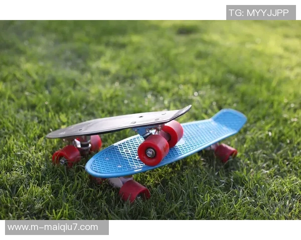 实时新闻南京滑板队快攻战术解析与实践探讨之滑板运动新风潮